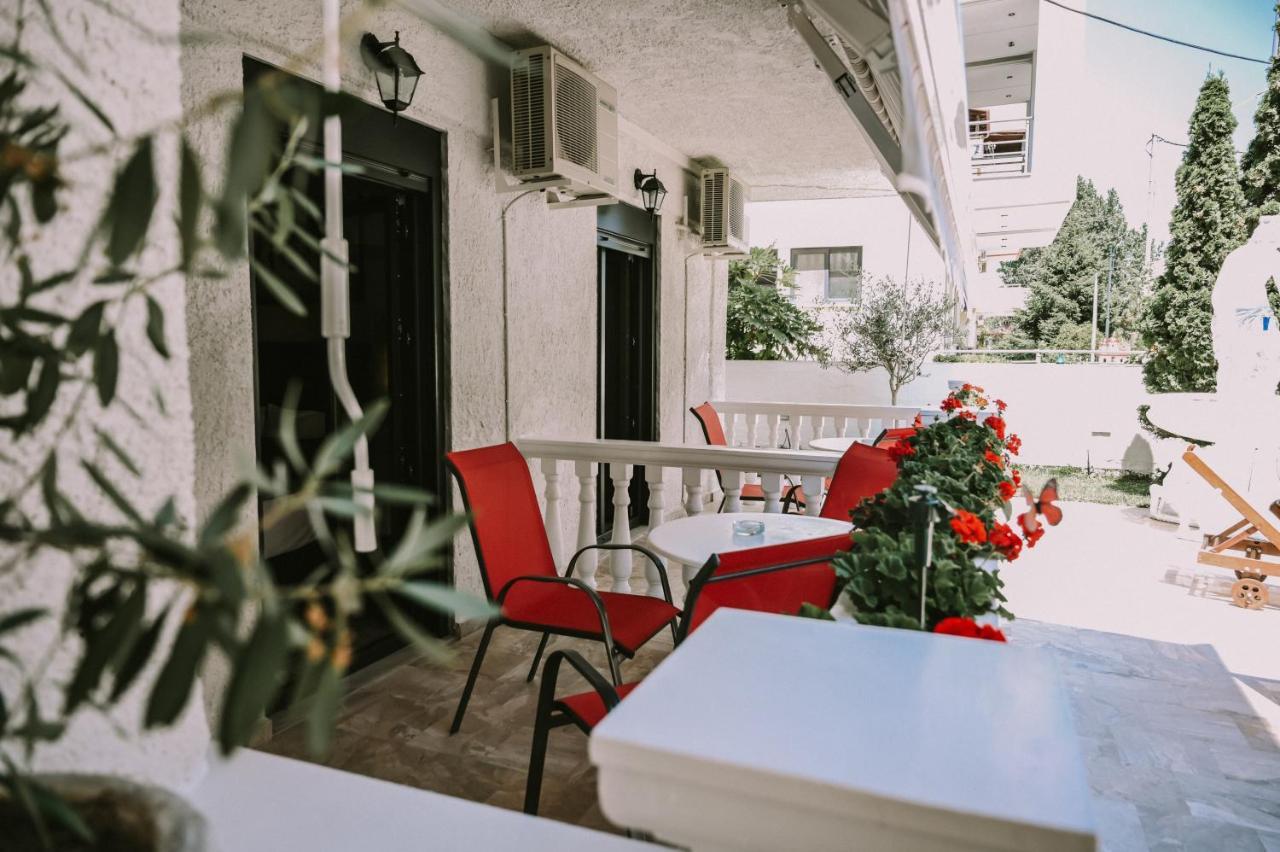 Hotel Kostas Olympiakí Aktí Dış mekan fotoğraf
