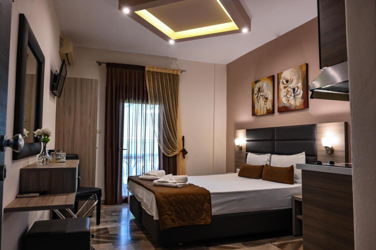 Hotel Kostas Olympiakí Aktí Dış mekan fotoğraf