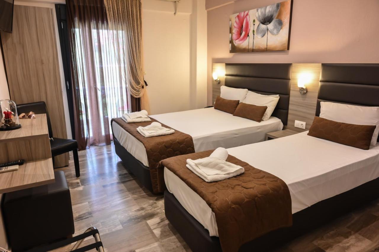Hotel Kostas Olympiakí Aktí Dış mekan fotoğraf