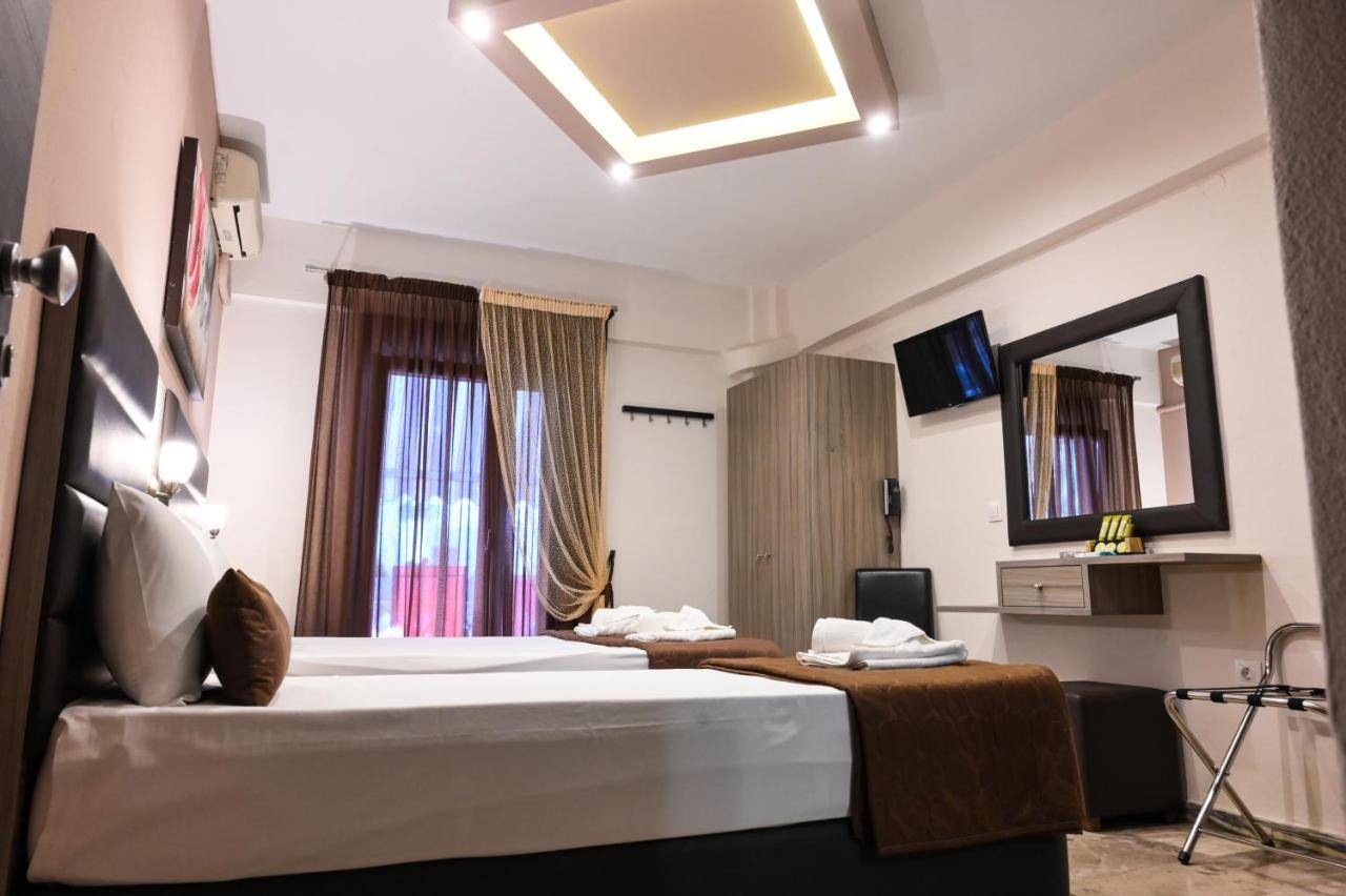 Hotel Kostas Olympiakí Aktí Dış mekan fotoğraf